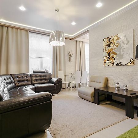 Swedish Apartment At Romanovskaia 22 Minsk Buitenkant foto
