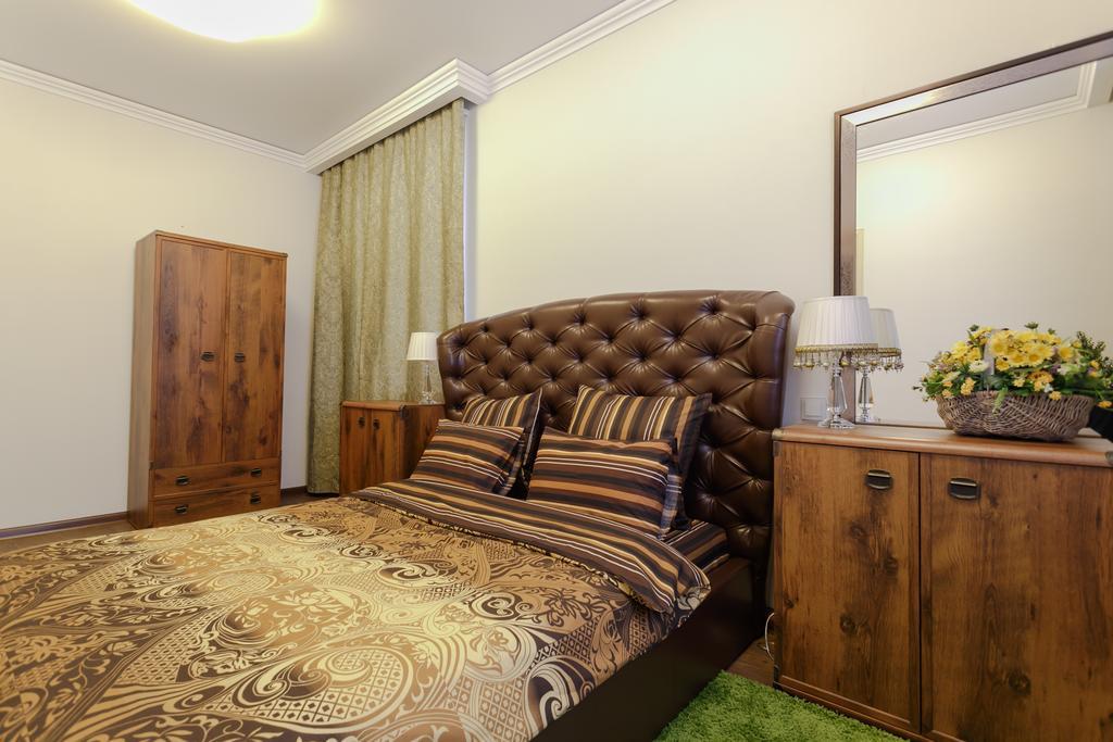 Swedish Apartment At Romanovskaia 22 Minsk Buitenkant foto